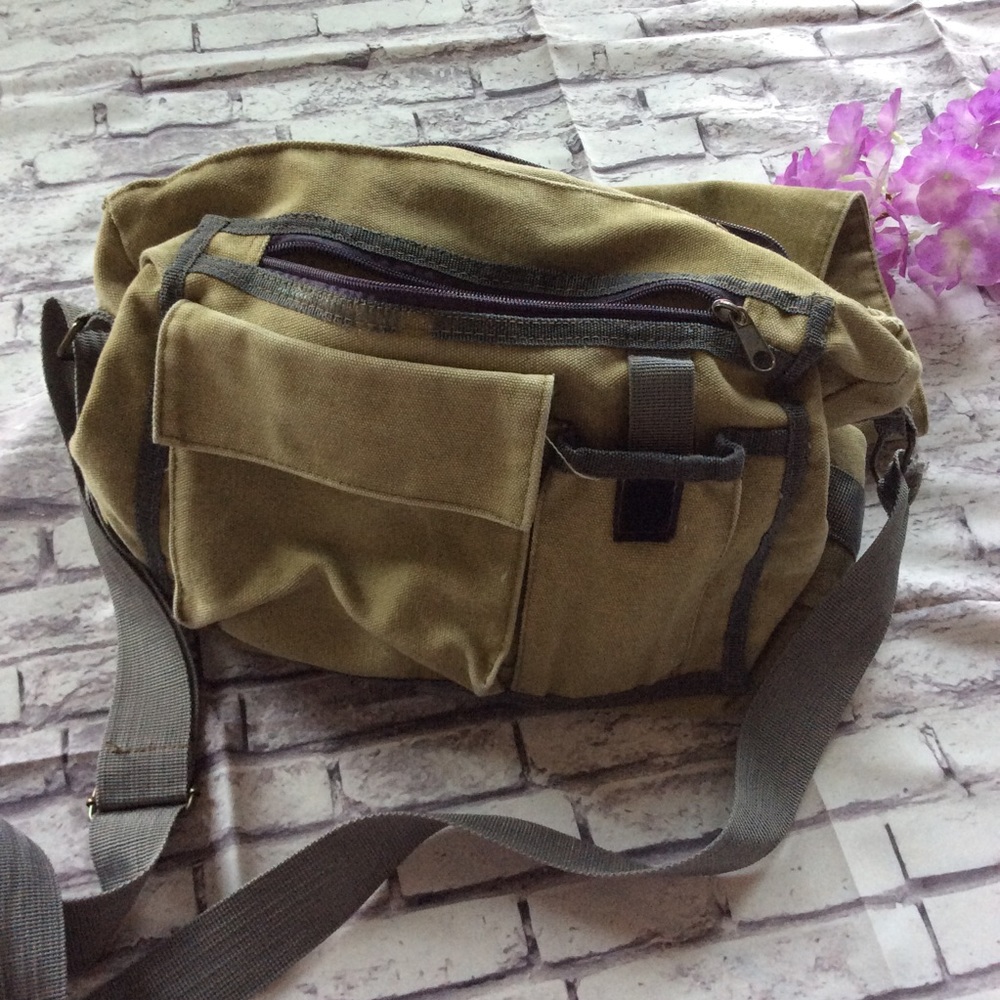 πΈ BON JOVI ARMY MESSENAGER CROSSBODY BAG VIP PUNK - Picture 2 of 8